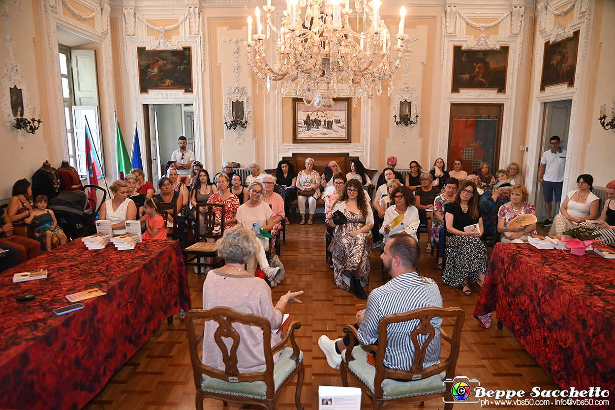 VBS_3365 - Presentazione libro 'Lady B.' di Leopoldo Aversente.jpg